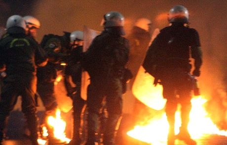 Συλλήψεις για τα επεισόδια σε Σέρρες, αστυνομικός ένας εκ των εμπλεκόμενων