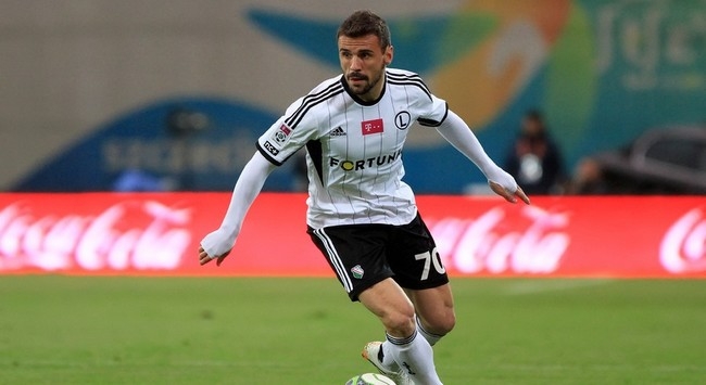 «Πολύ μακριά ακόμα η συμφωνία με την ΑΕΚ» «Πολύ μακριά ακόμα η συμφωνία με την ΑΕΚ»