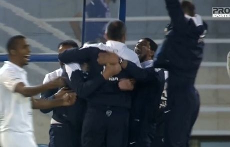 Εκτός έδρας τρίποντο για την Αλ Χιλάλ του Δώνη Εκτός έδρας τρίποντο για την Αλ Χιλάλ του Δώνη