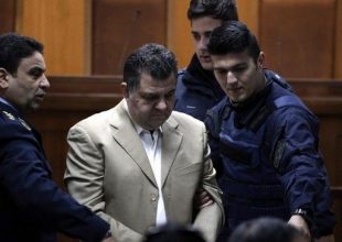 Δίκη Χρυσής Αυγής: Απουσίες της ηγετικής ομάδας, επεισόδια και διακοπή για τις 7 Μαΐου