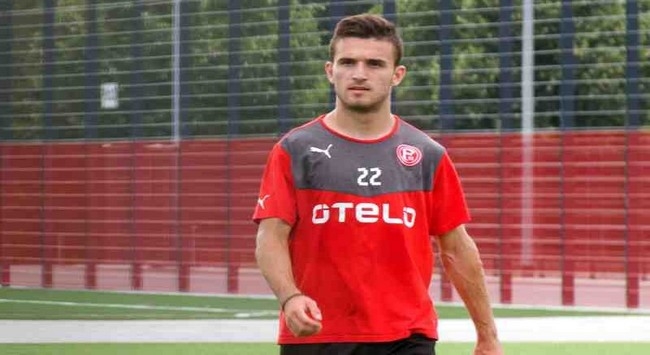 Γιαννιώτας: «Δεν έχω μιλήσει με κανέναν» Γιαννιώτας: «Δεν έχω μιλήσει με κανέναν»