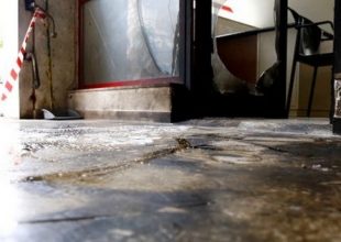 ‘Ανατίναξαν’ εργαστήριο του ΑΠΘ με 6 γκαζάκια