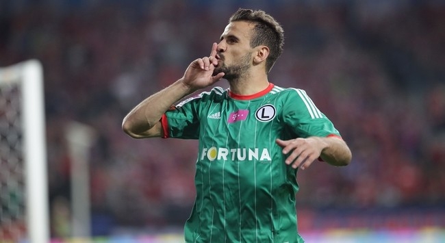 «Αν θέλει να φύγει, θα φύγει» «Αν θέλει να φύγει, θα φύγει»