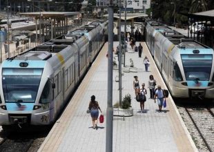Στάση εργασίας σε τρένα και προαστιακό την Πρωτομαγιά