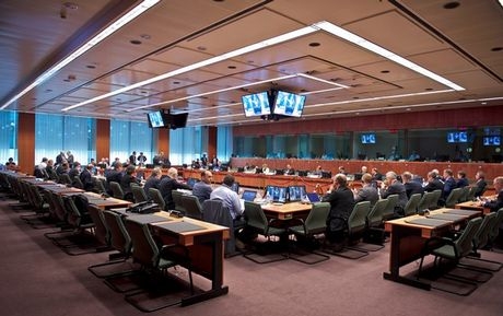 Τηλεδιάσκεψη εξπρές του Brussels Group για την Ελλάδα. Με το σταγονόμετρο η δόση στην Αθήνα