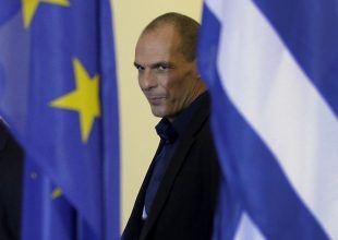 Βαρουφάκης: Αν η Ευρωζώνη δεν αλλάξει, θα πεθάνει