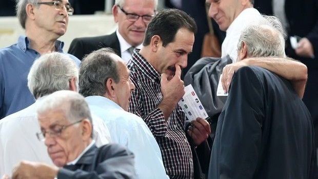 Διπλός περιοριστικός όρος σε Δούρο