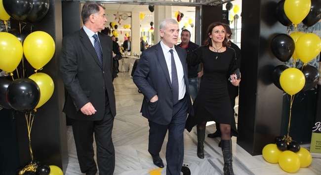 Πήγε Σπάτα ο Τίγρης! Πήγε Σπάτα ο Τίγρης!