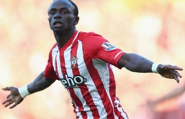 Χατ-τρικ μέσα σε τέσσερα λεπτά! Χατ-τρικ μέσα σε τέσσερα λεπτά!