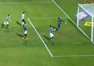 Κρέμασε με αυτογκόλ τον τερματοφύλακά του!