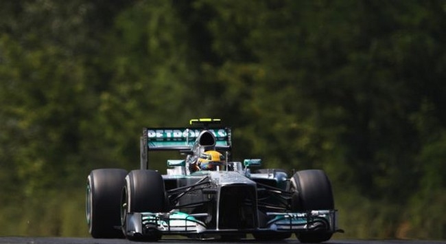 Ζήτησε συγγνώμη από τον Hamilton η Mercedes