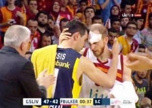 Υπόκλιση στον Ζήση (video)