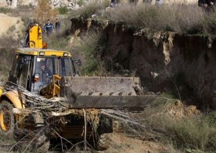 Συνεχίζονται τα έργα, μπήκαν οι μπουλντόζες!