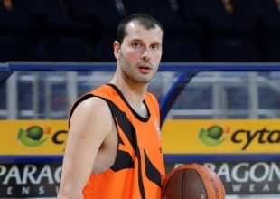 Προς Φάρο Κερατσινίου ο Κακιούζης