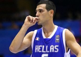 Στοπ στην ΑΕΚ για Ζήση βάζει η Φενέρ