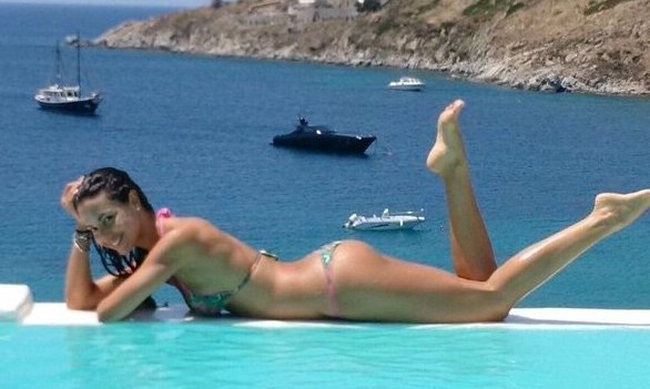 Το «καυτό» κορίτσι της Γιουβέντους πήγε Μύκονο!