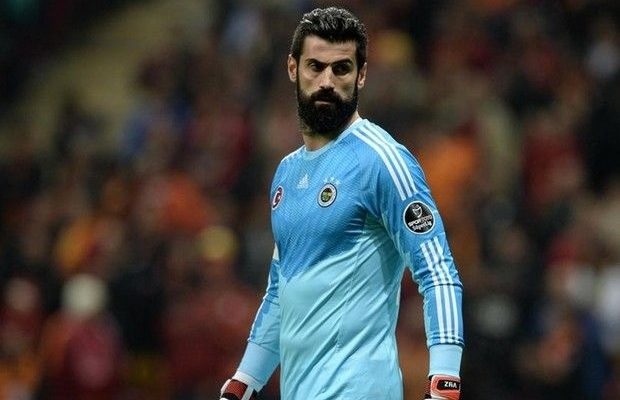 Σεχίτ: «Μένει στη Φενέρ ο Βολκάν»