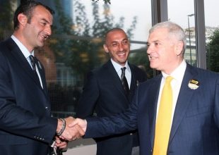 Αποφασίζει ο Μελισσανίδης