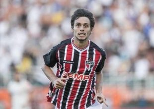 Μέχρι το 2019 στη Βαλένθια ο Ροδρίγο