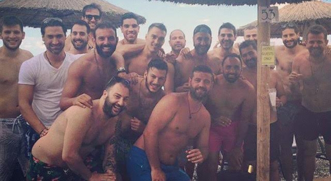 Έβαλε «κουλούρα» παρέα με όλη την ΑΕΚ