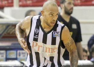 Περιμένοντας την ανακοίνωση του Κάρτερ