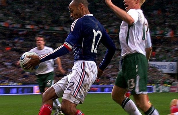 Η FIFA πλήρωσε την Ιρλανδία για το χέρι του Ανρί