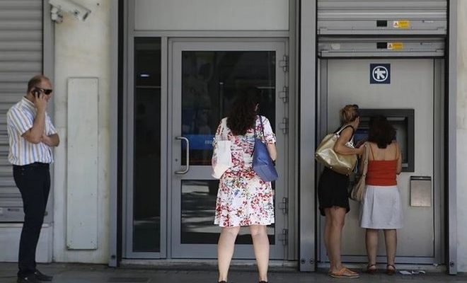 Κλειστές μέχρι τη Δευτέρα οι τράπεζες