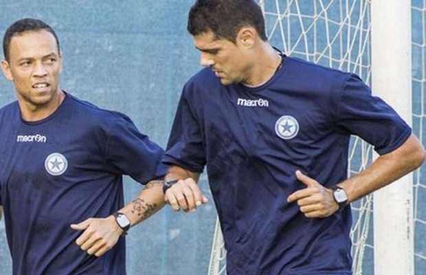 «Δυσκολεύει το πρωτάθλημα με την ΑΕΚ»