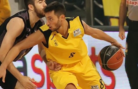 Ανακοίνωσε τον Γκίκα η Κηφισιά Ανακοίνωσε τον Γκίκα η Κηφισιά