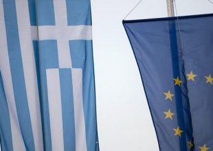LIVE: Συμφωνία ή έξοδος από το ευρώ