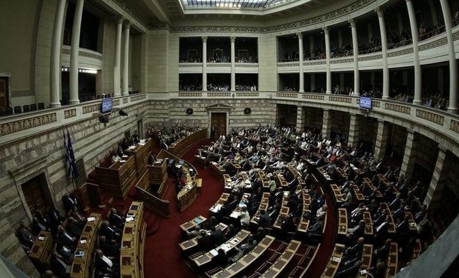 Στη Βουλή η πρόταση της Ελλάδας προς τους δανειστές
