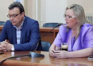 Ξουλίδου: Ο στρατός μπορεί να παράξει και να τροφοδοτήσει την αγορά με φάρμακα