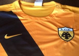 Συλλεκτικό t-shirt στο ΑΕΚ – Σεβίλλη