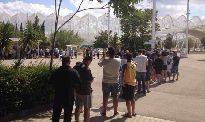 Χαμός στο ΟΑΚΑ για ένα «μαγικό χαρτάκι» με… Πλατανιά!