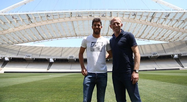 «Είναι καλός παίκτης, θα βοηθήσει την ΑΕΚ»