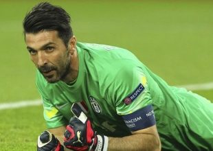 “Κρέμασε” τον Μπουφόν