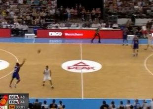 Απίθανο τρίποντο του Καουντί πίσω από το κέντρο