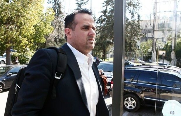 Βρέντζος: «Ο Ολυμπιακός δεν θέλει να είναι στο κουπόνι του ΟΠΑΠ»