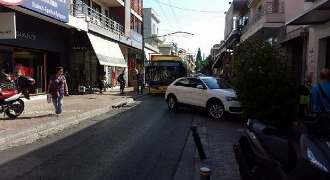 Παρκάρισμα για Όσκαρ στο Χαλάνδρι