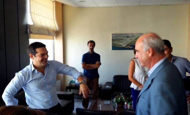 Debate στο αεροδρόμιο Ηρακλείου για Τσίπρα και Μεϊμαράκη