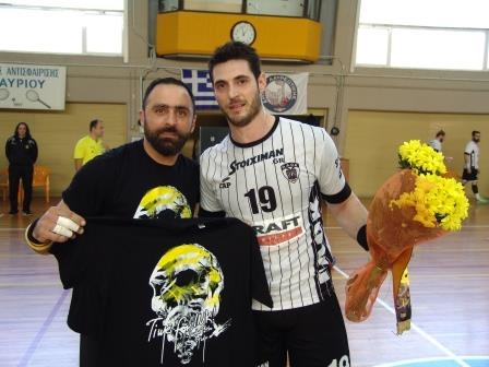 Περαστικά στον Αλέξη Αλβανό