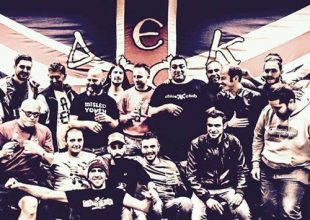 Original Λονδίνου: «Δεν θα παίζεις ποτέ μόνη ΑΕΚάρα»