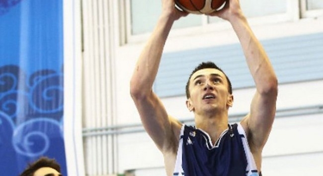 Για 6 χρόνια στην ΑΕΚ ο Άτιτς
