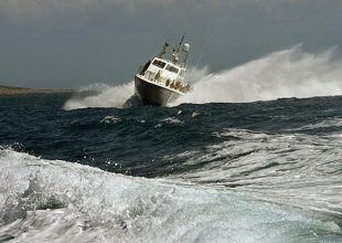 Σενεγάλη: Βυθίστηκε αλιευτικό. Αγνοείται Έλληνας καπετάνιος και 7μελές πλήρωμα