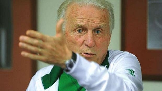 Tραπατόνι αποθεώνει Μαντσίνι…