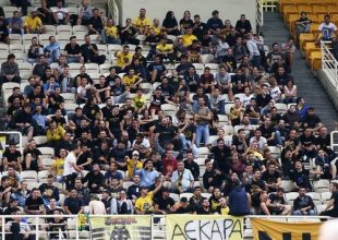 Δεν χτίζεις «αυτοκρατορία» με άδεια καθίσματα