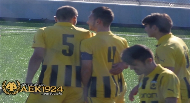 2 στα 2 για τους Νέους