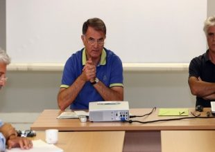 Ίδιο πλάνο, δουλειά στις λεπτομέρειες