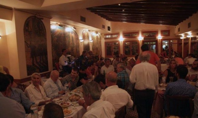 «Βήμα βήμα να αποκτήσουμε ξανά την αξιοπιστία μας»