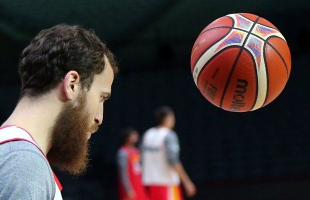 Ροντρίγκεθ: “Ο Σπανούλης είναι σταρ”